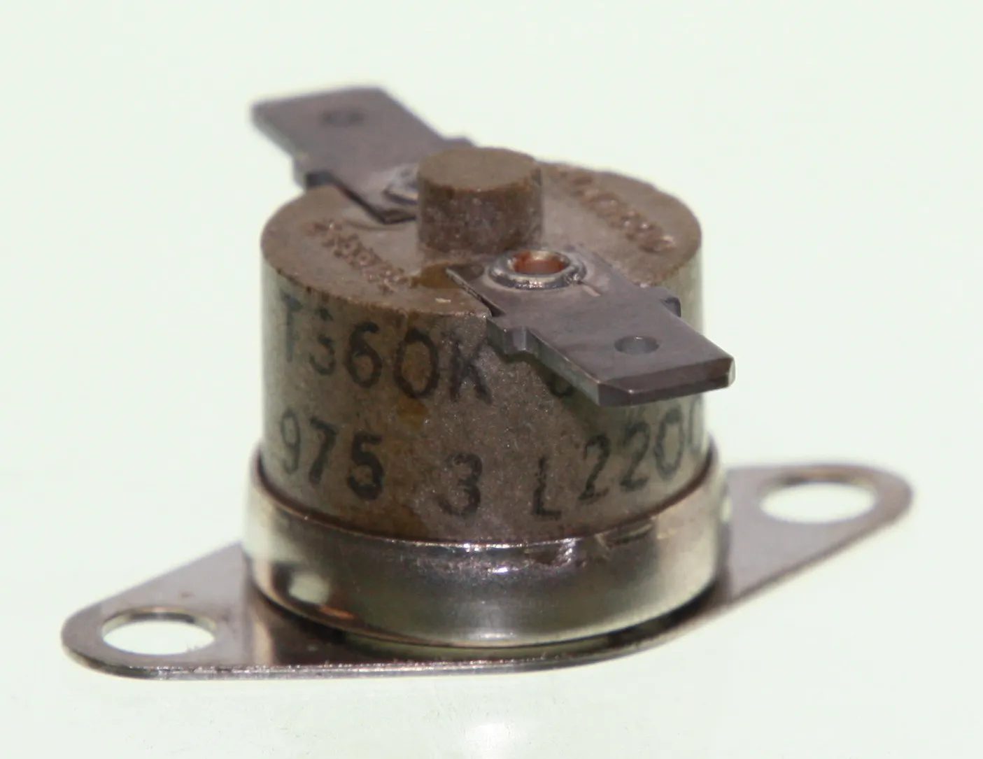 Termostat åben 220 / lukket 180 grader