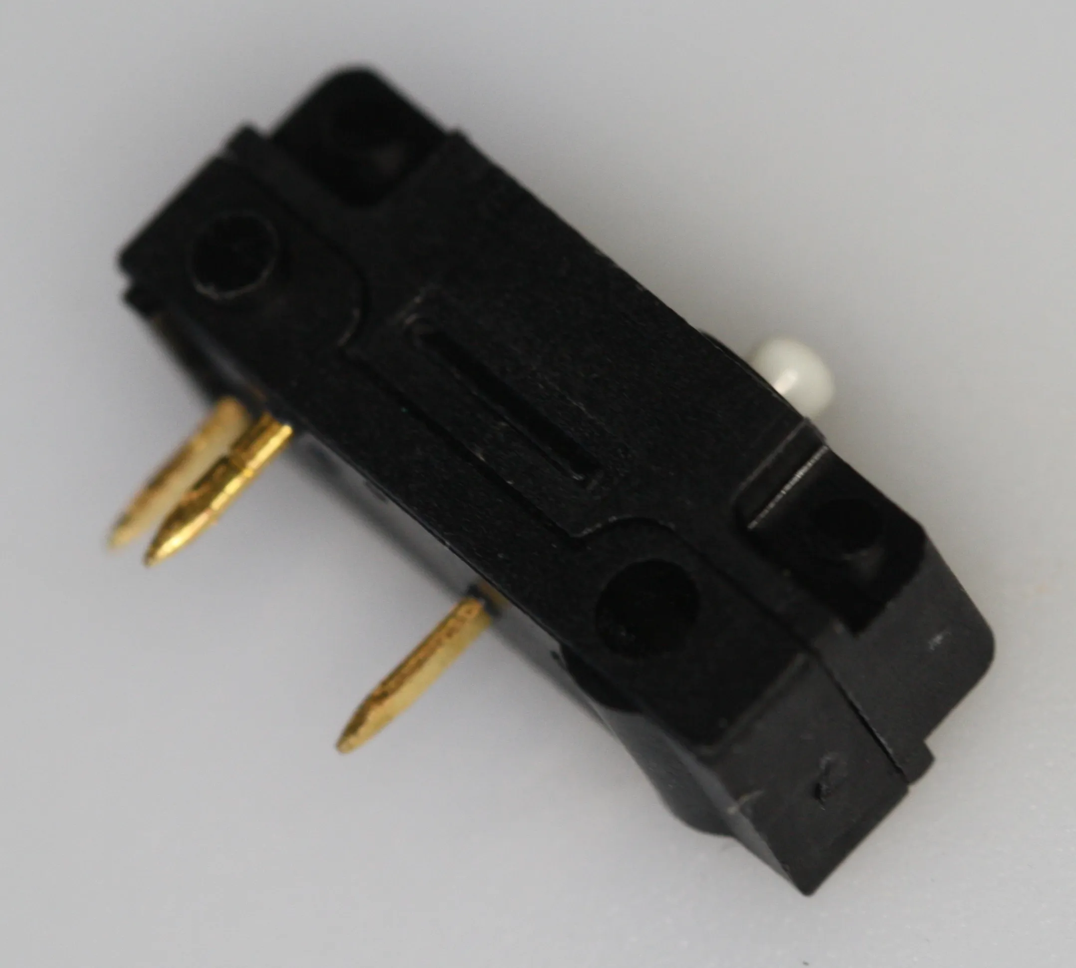 BURGESS MICROSWITCH, SPDT, PLUNGER ACTUATOR