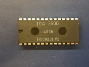 PAL SECAM Decoder DIL28