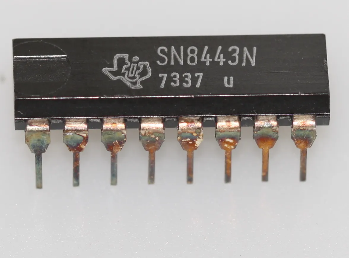 4-bit binary full adder DIP-16