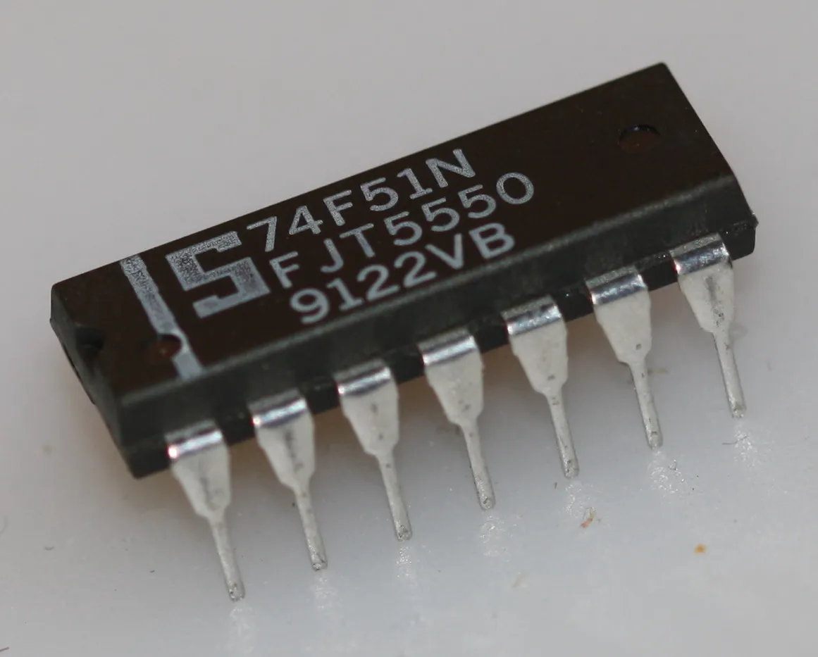 [132315] Dual 2-wide 2-input AND-OR-invert gate DIP-14