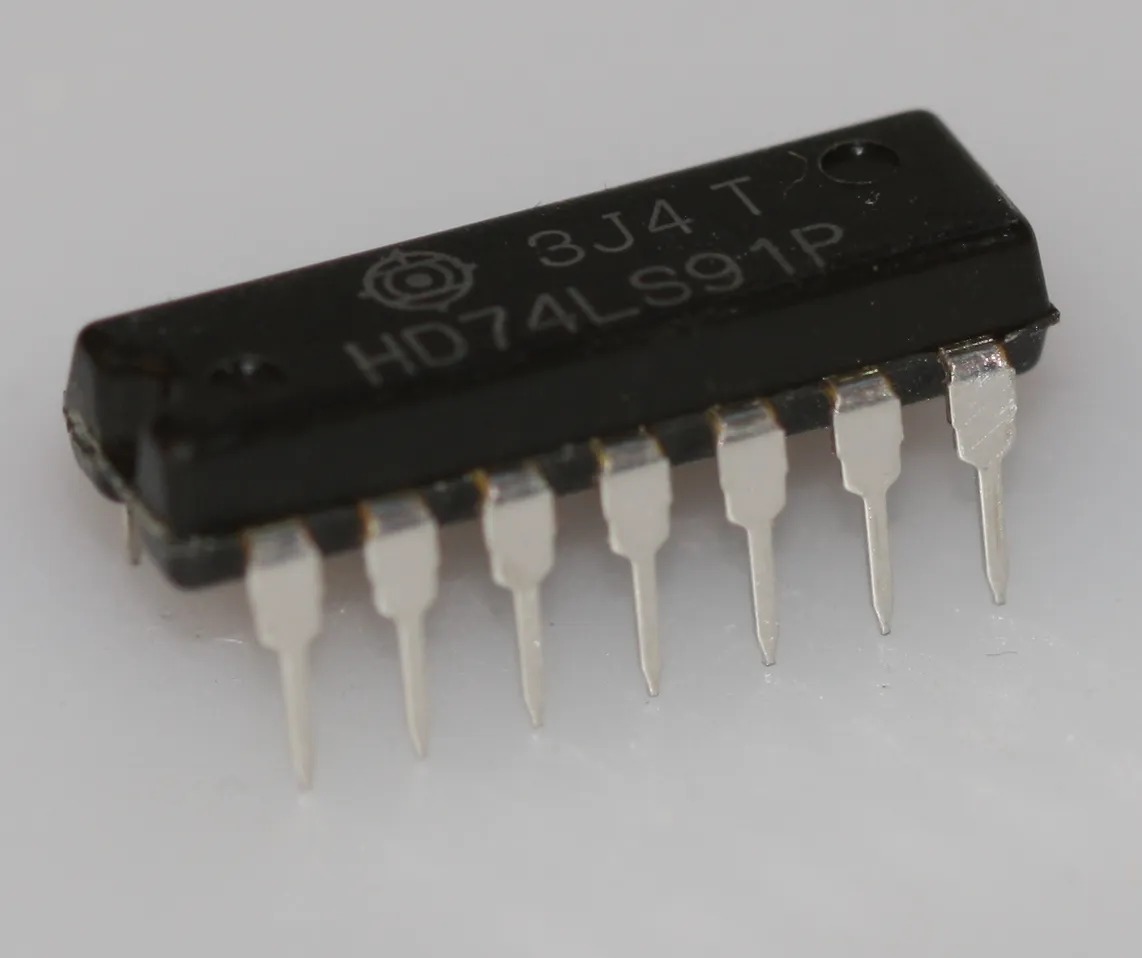 [132594] 8-bit shift register, serial In, serial out, gated in DIP-14