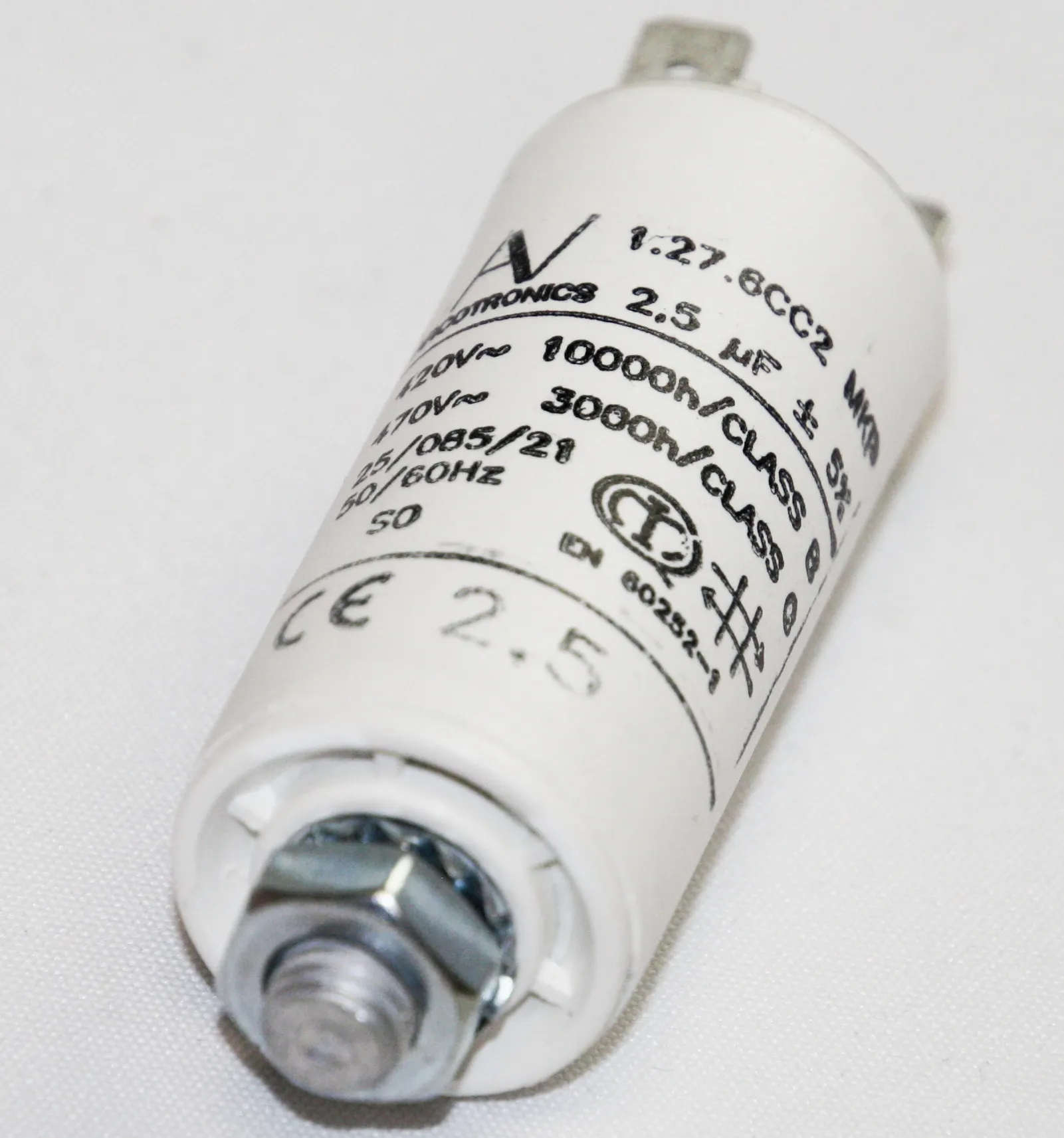 [147311] Motorstart kondensator 2,5uF, 420V Ø=25x56,5mm.