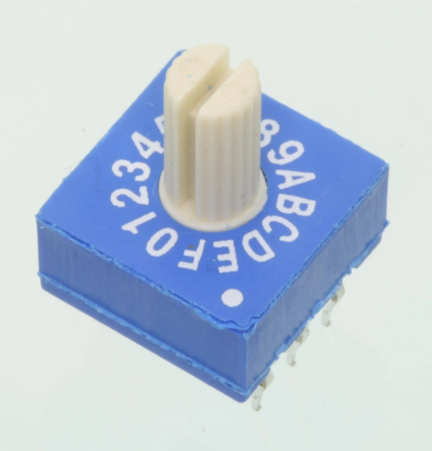[93131] Rotary Switch 16-Pole Hex Real