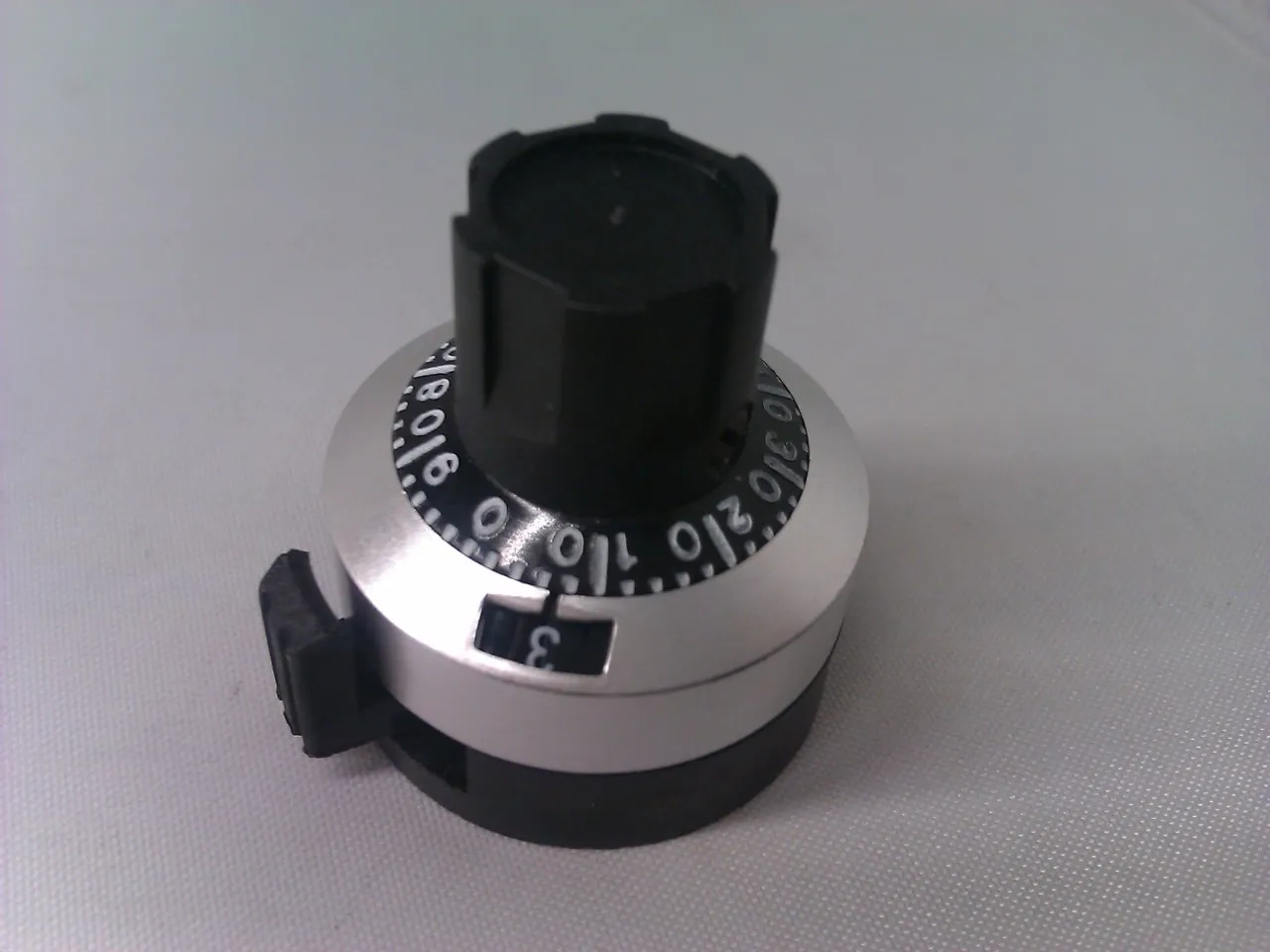 [117806] Dial, 15Turn, 22,8mm, for 6,3mm aksel.