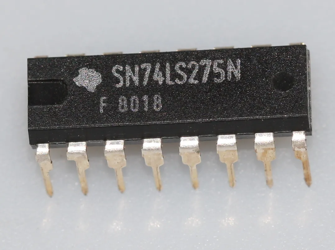 [131517] QUAD 2-INPUT NAND GATE DIP-16