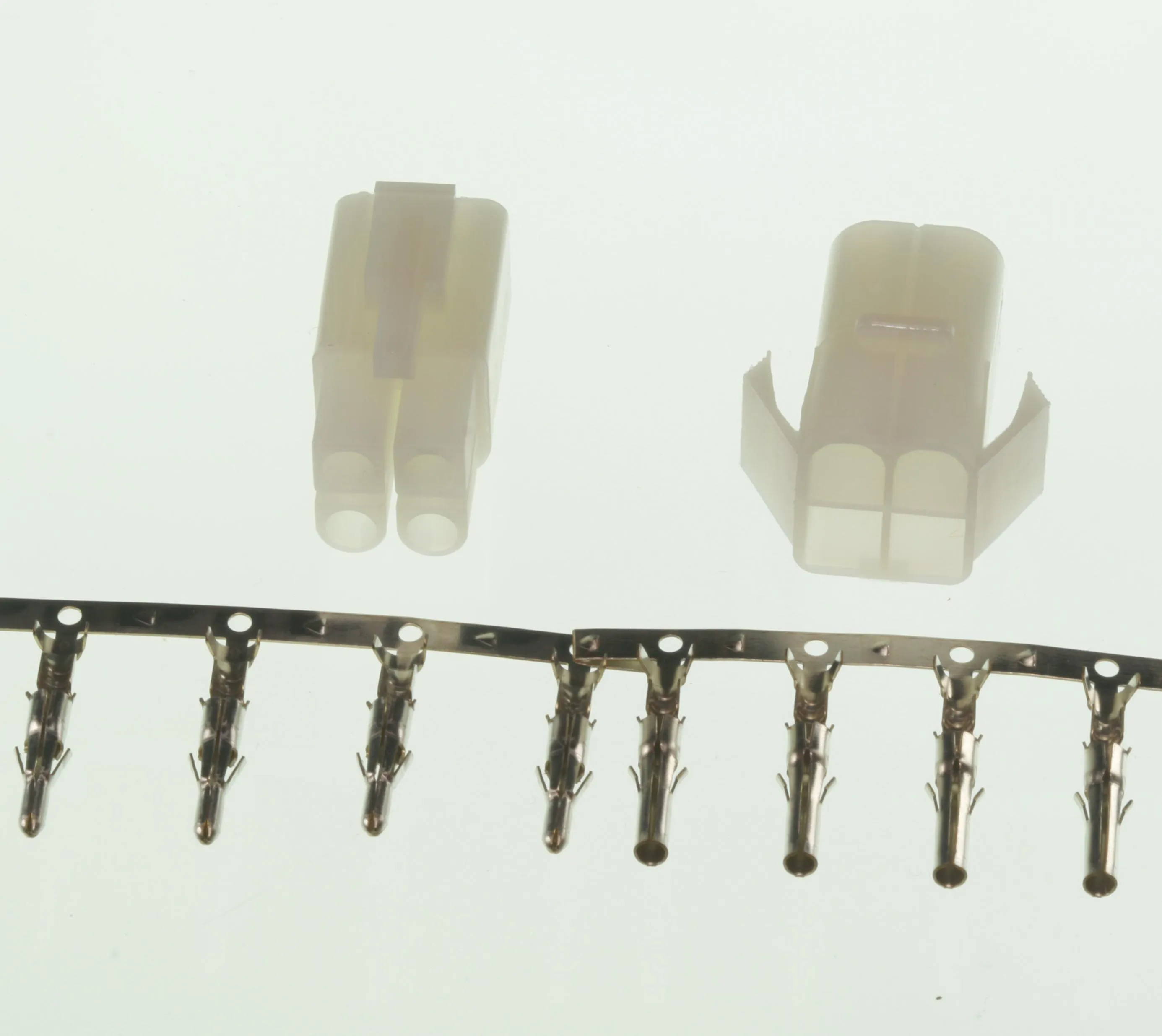 [99971] Tamiya stiksæt 6,2mm 4-POL (2.Rækker)
