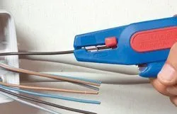 9042