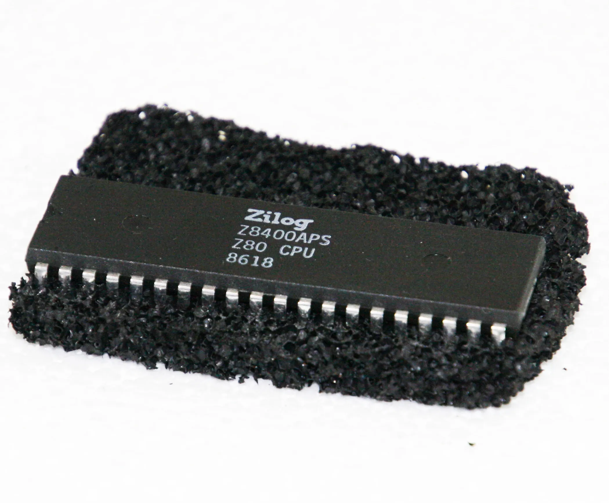 Z8400APS CPU DIP40