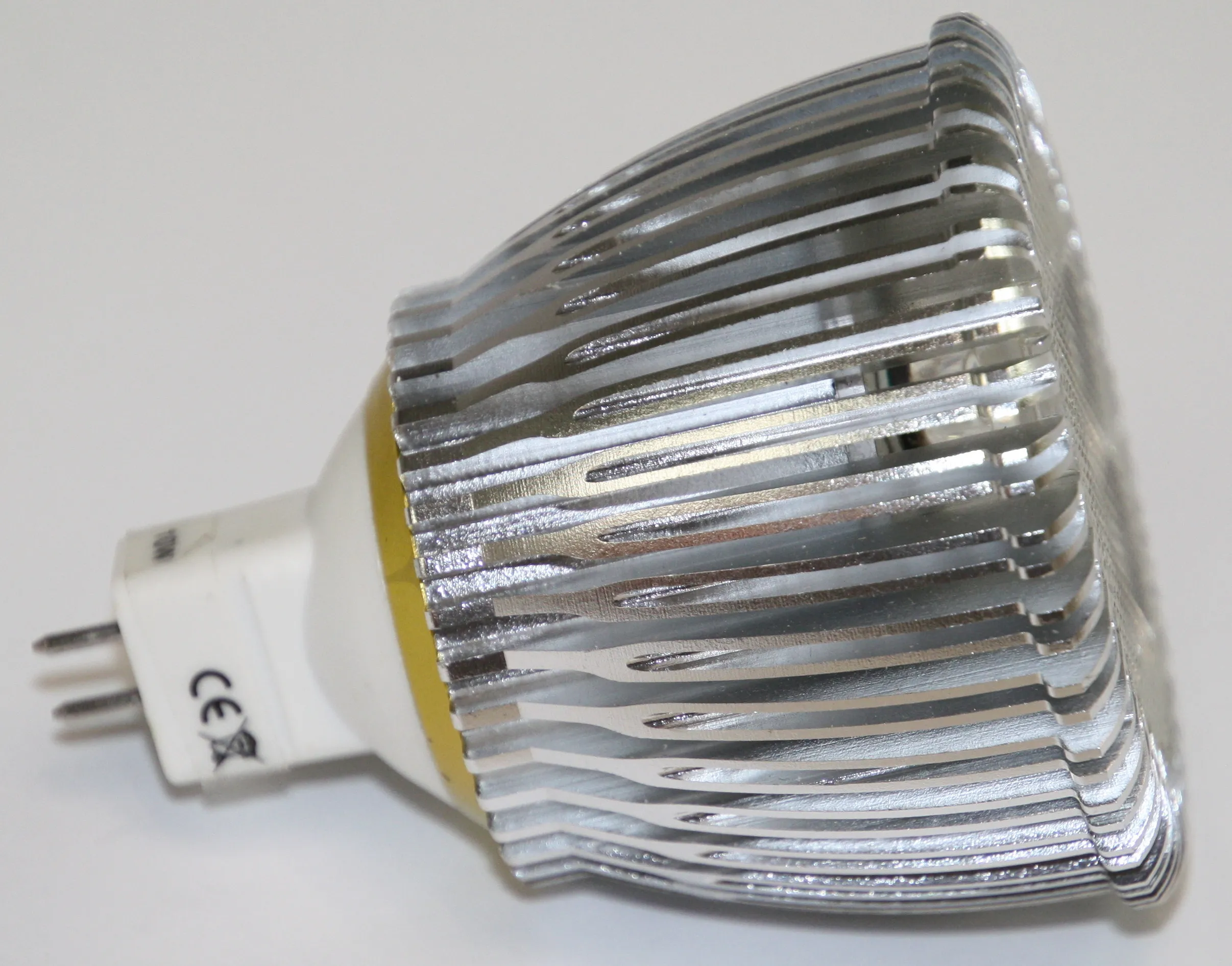 LED lamp 10W 12V GU5.3 3200-3500K