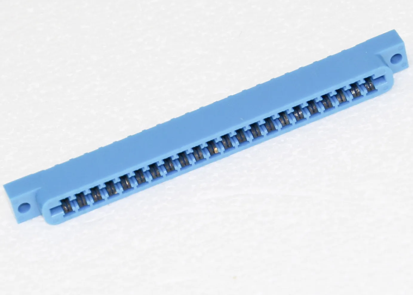 Kantconnector 1x22pol RM3.96 lodde-øsken