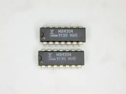 Low Power Quad Comparator DIL-14