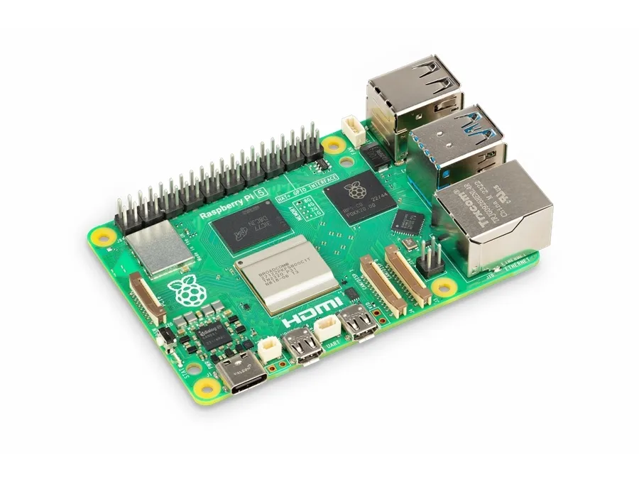 Raspberry Pi 5; 2.4GHz; 4GB Ram