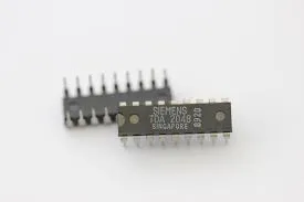 TV Î‘Îœ IF DIP-18
