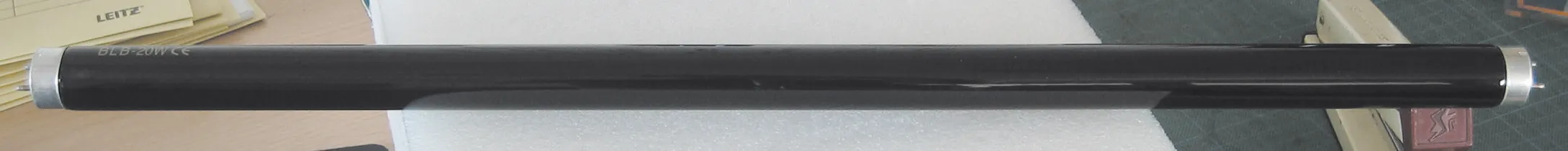 Blacklight rør L=590mm. Ø=26mm. 20W
