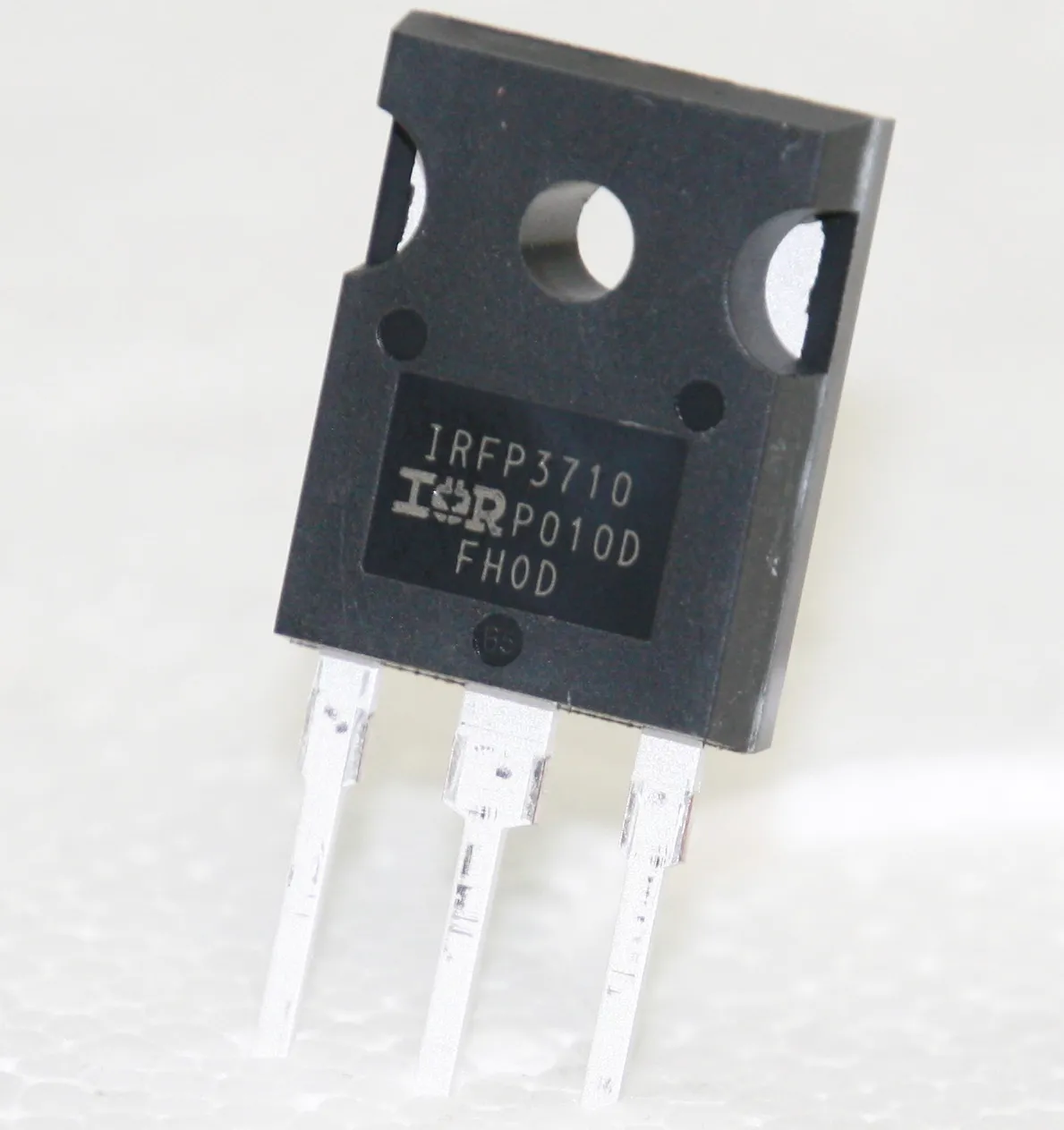 N-Ch 100V 57A 200W 0,025R TO247AC