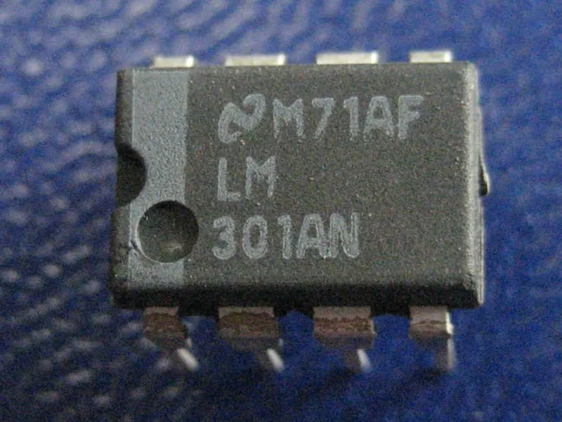Single General Purpose Op Amp +-18V DIP-8