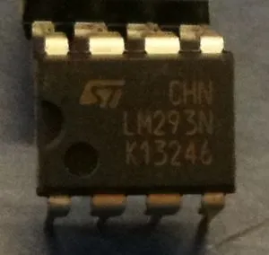 2xComp +-18V 300ns DIP-8