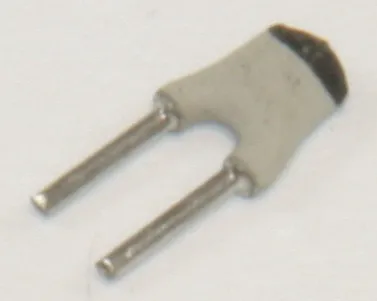 Cer Capacitor 22pF 100V P2,54 5% NP0