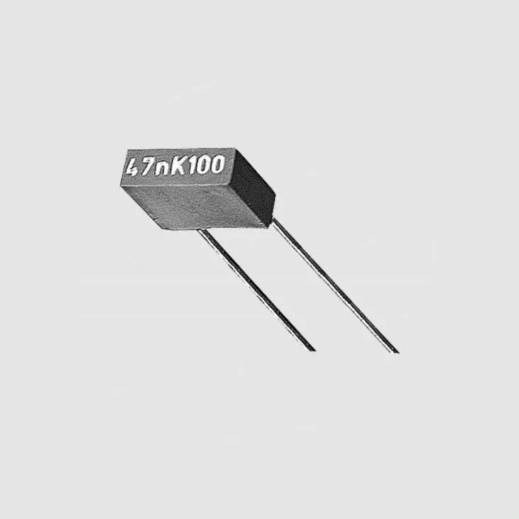 MKT Capacitor 47nF 100V 10% P5 R82 Bulk