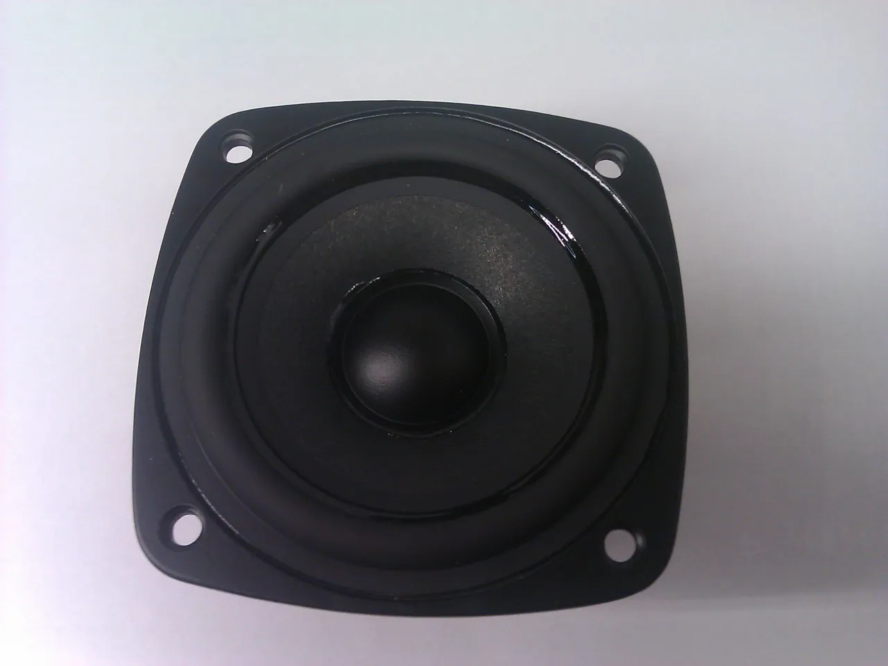 3" basenhed