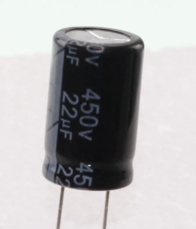 El-Capacitor 22µF/450V-P7,5-16x20