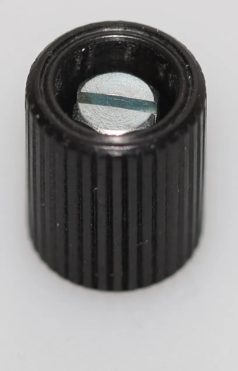 Aluminiumsknap for 6mm. aksel. Ø=12x15mm. Sort, uden dæksel