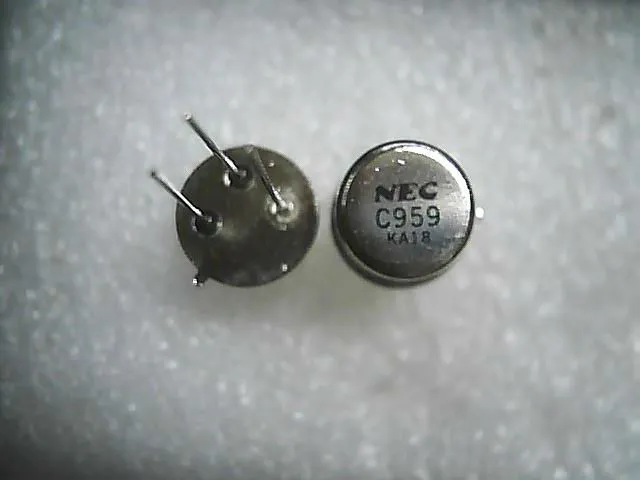 SI-N 120V 0.7A 9W 50MHz TO-39