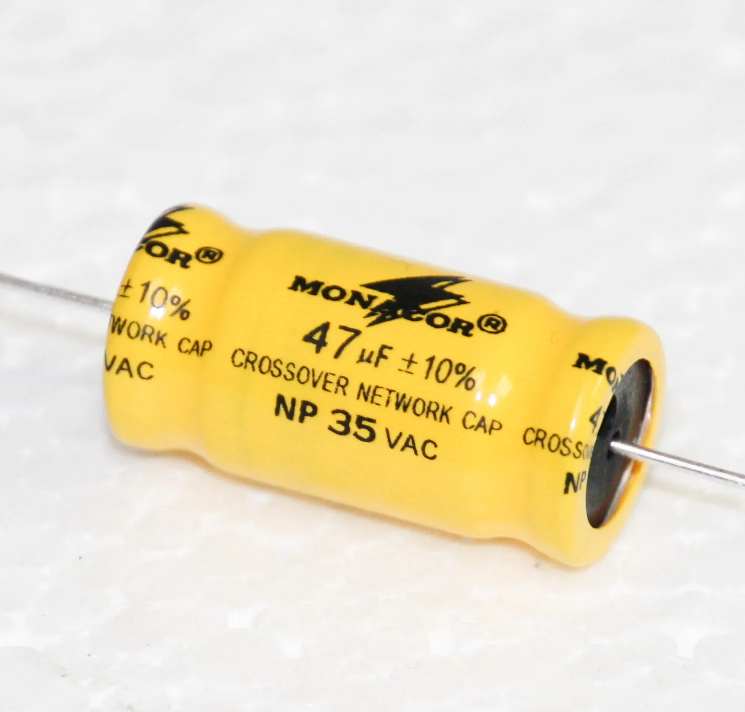 Bipolar kondensator 47uF