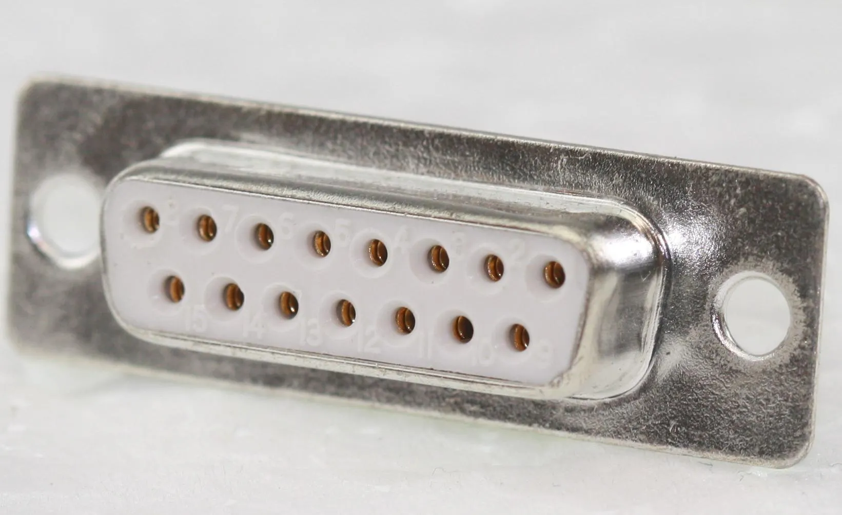 D-Sub-Socket 15-Pole Solder Cup