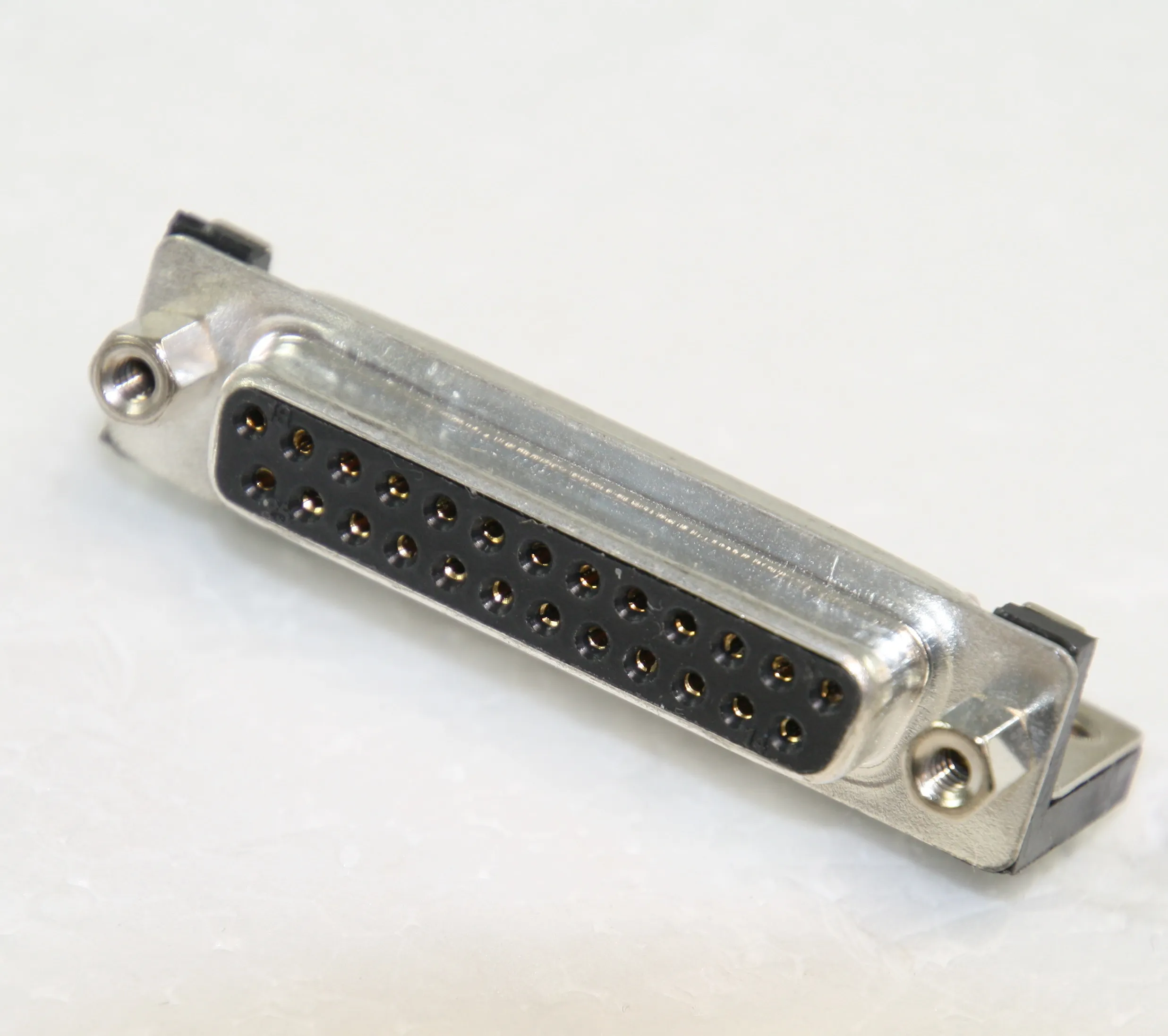 D-Sub-Socket 25-Pole Solder Pin FP10,3