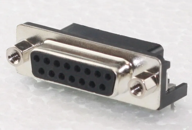 D-Sub-Socket 15-Pole Solder Pin FP8,08, BAKKE med 70 stk