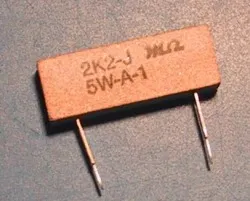WW resistor 5W 2K2 radial 100 stk.