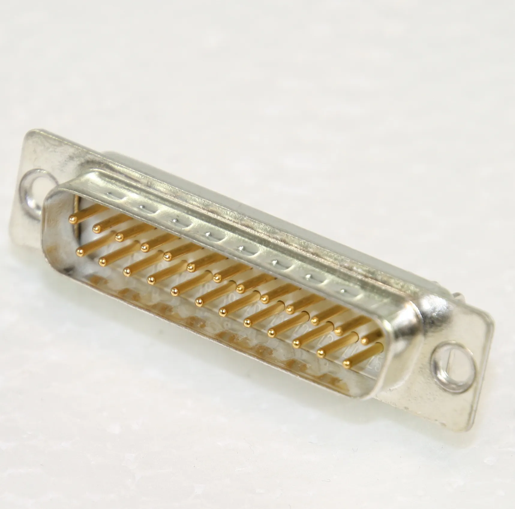 D-Sub-Plug 25-Pole Solder Pin 90°