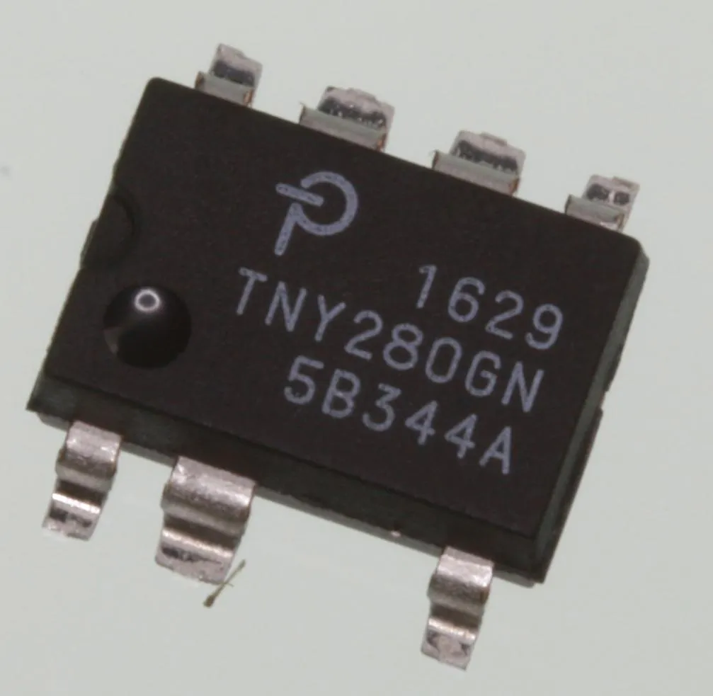 Off-Line Switcher 36,5W SOL8 (7pin)