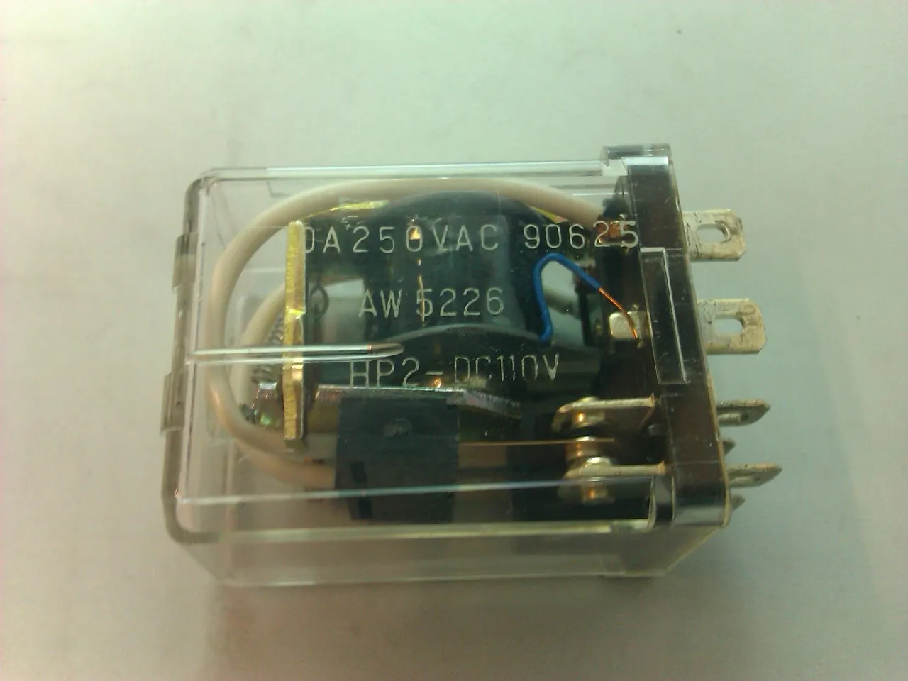 RELAY 110VDC 10AMP 250VAC 2 x skifte