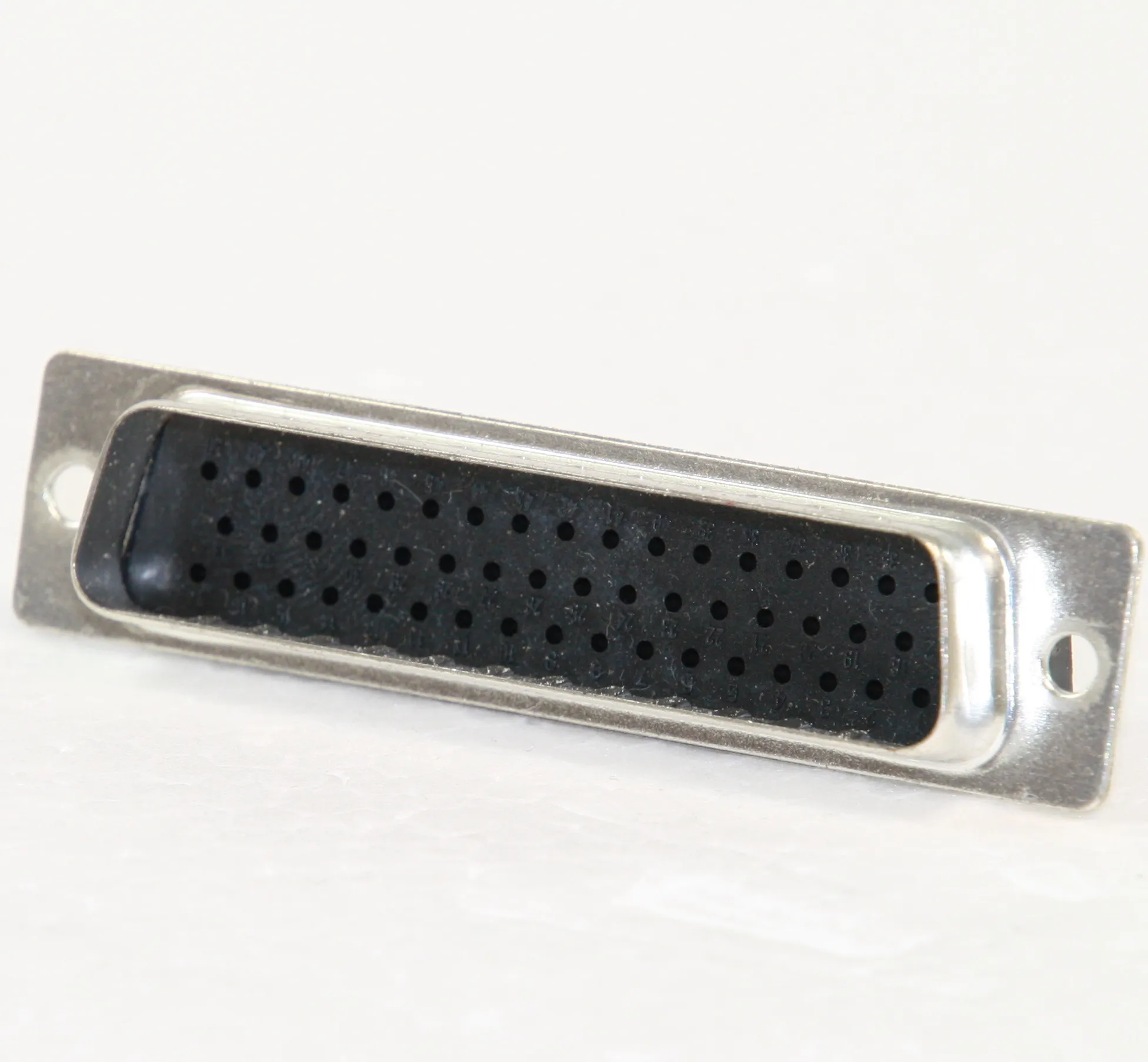 D-Sub Plug 50-Pole Crimp (hus UDEN ben)