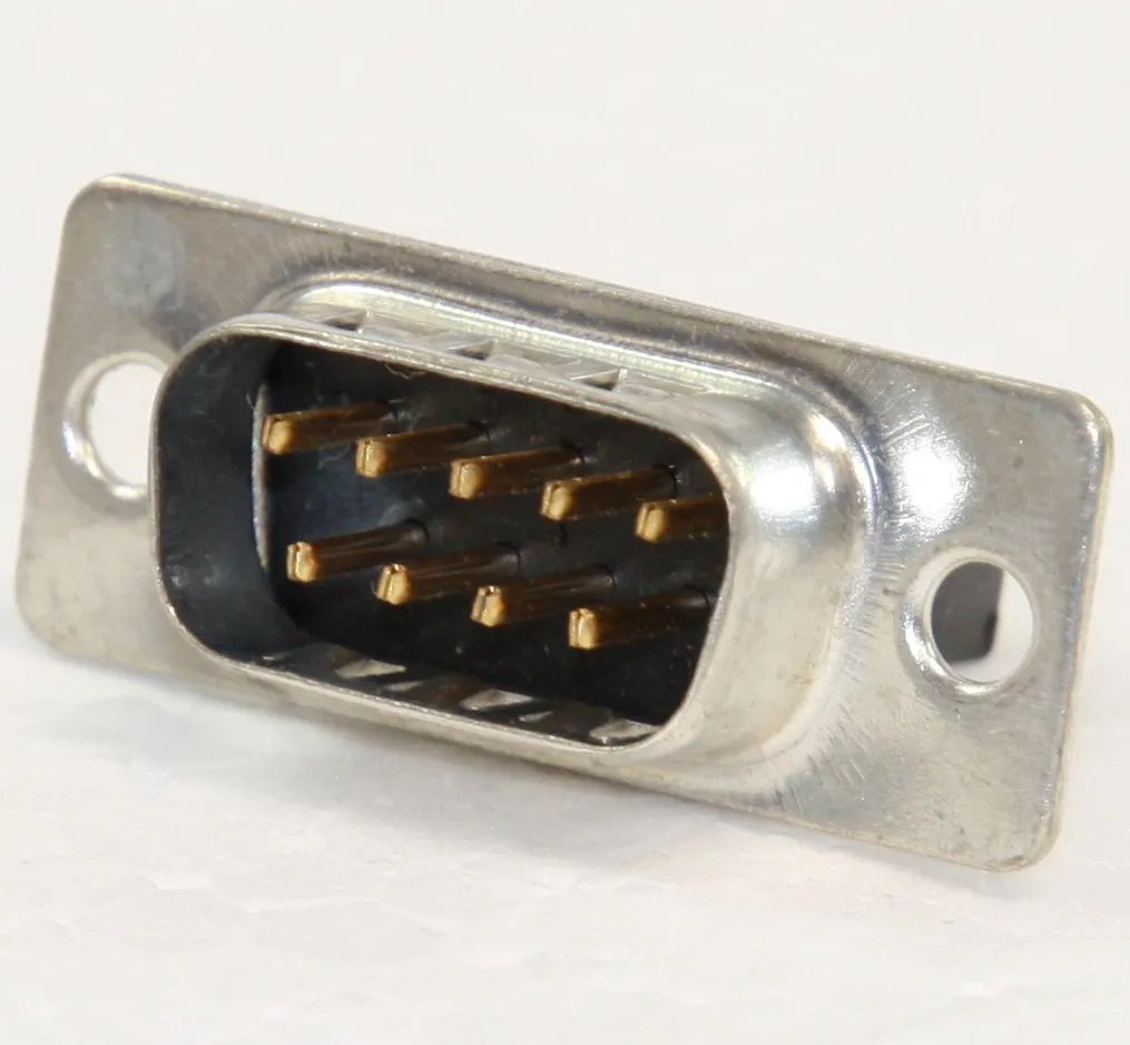 D-Sub Plug 9-Pole