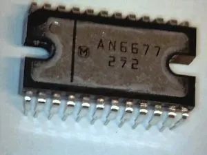 PRECISION32? MCU DEVELOPMENT DIP-24