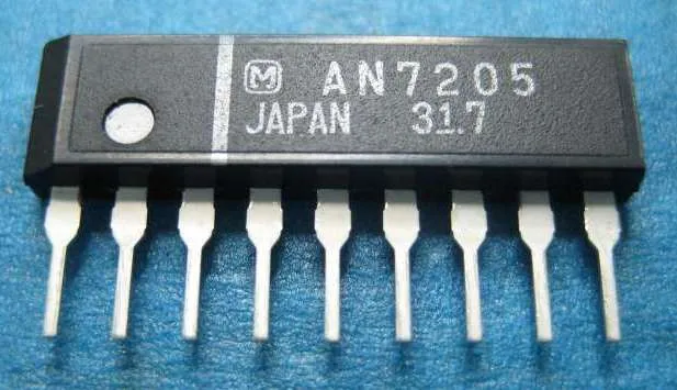 V(cc): 7V 13mA 100mW FM front-end  PIN-9
