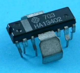 HITACHI IC DIP-14
