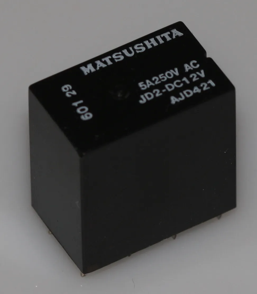Relay DPDT 5A 12V 180R