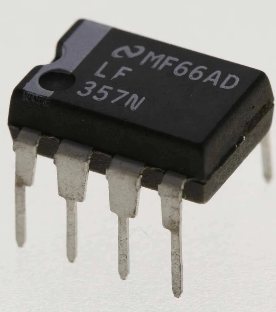 Series Monolithic JFET Input DIP-8