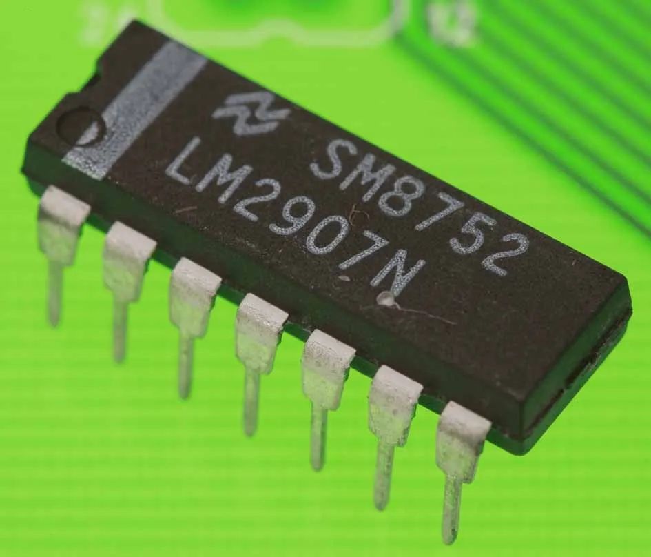 Frequency to Voltage Converter DIP-14