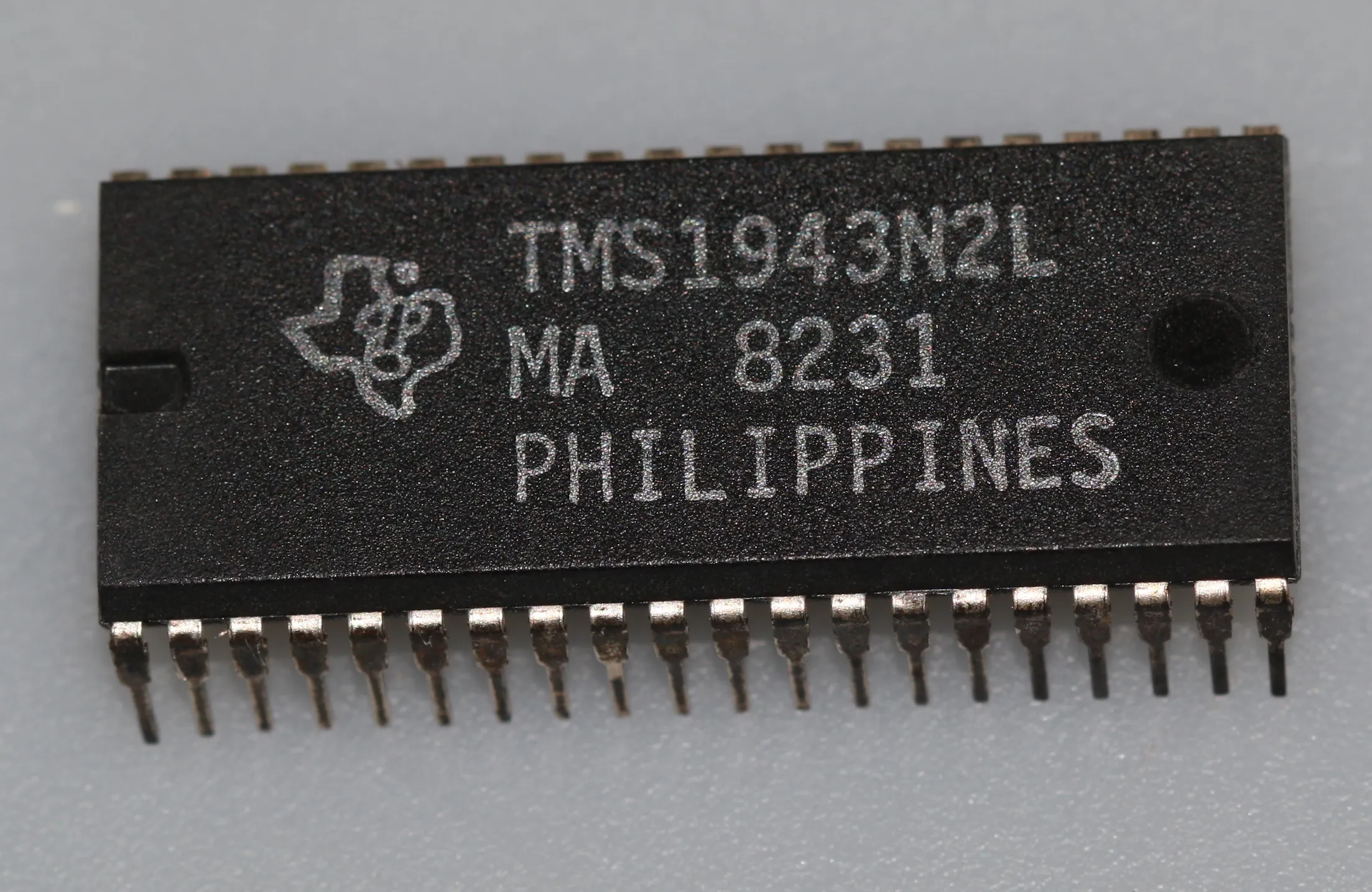 ICs & Processors DIP-40