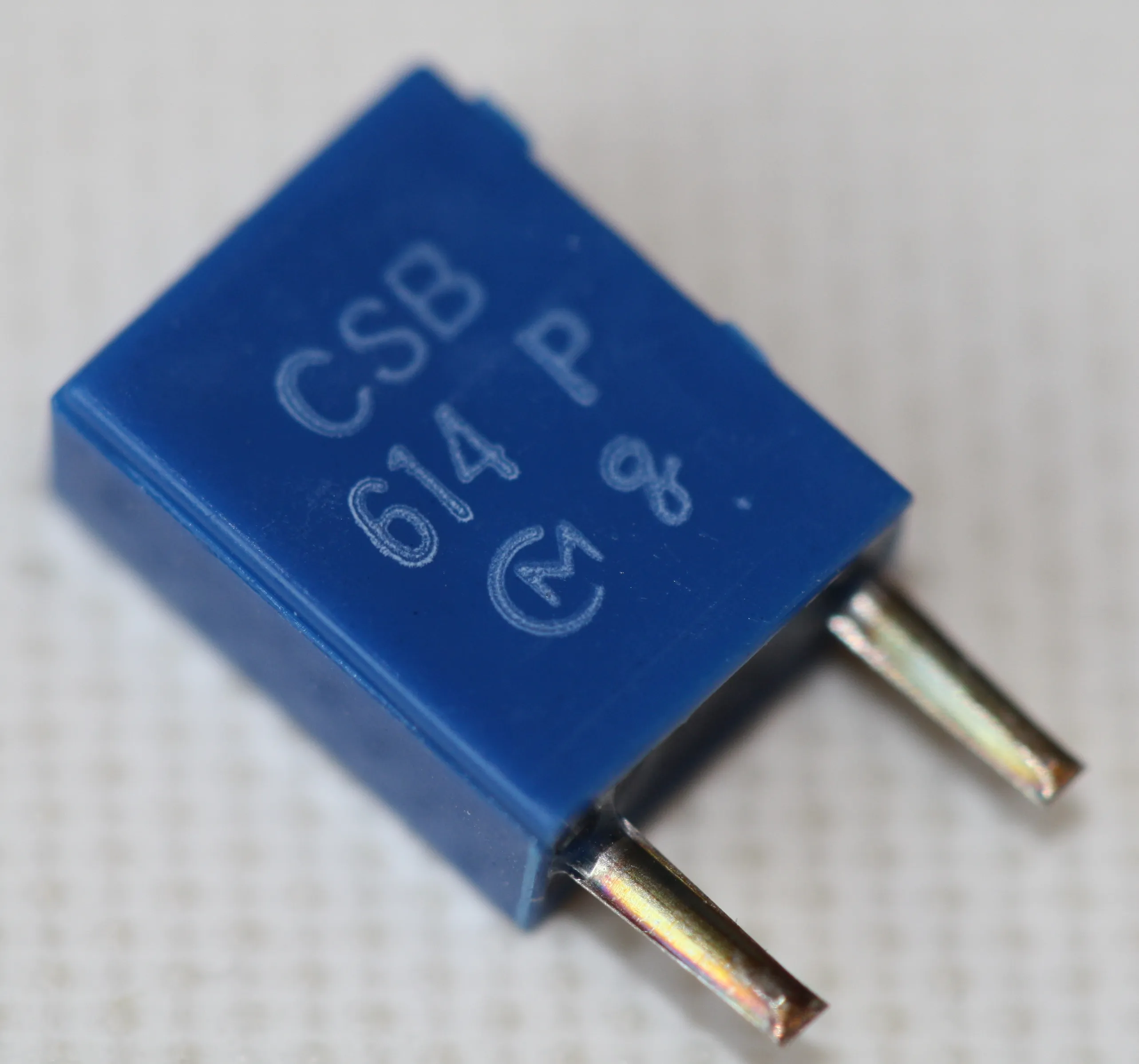 Ceramic Resonator 2-Pole 614kHz for Remote