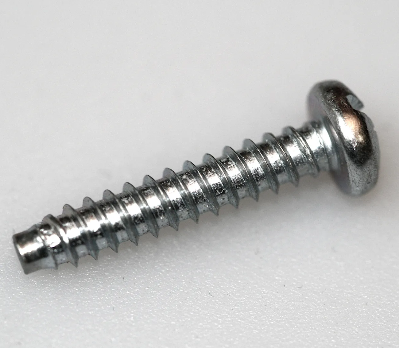 Tapping Screws 2,2x7 100 stk.