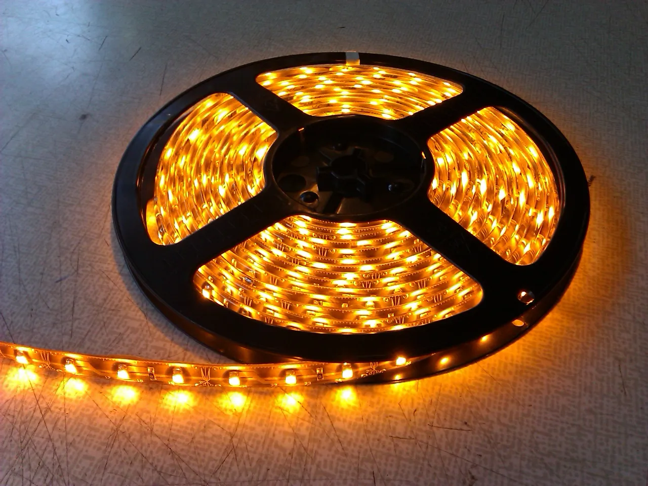 Flexibel LED-tape, 12V, 500cm, 60 LED/m IP65, GUL