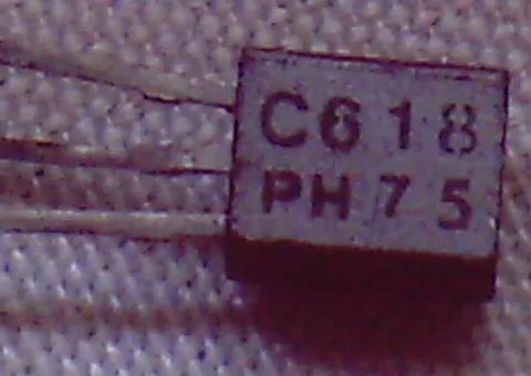 SI-N 25V 0,02A 0,15W 300MHZ TO-92
