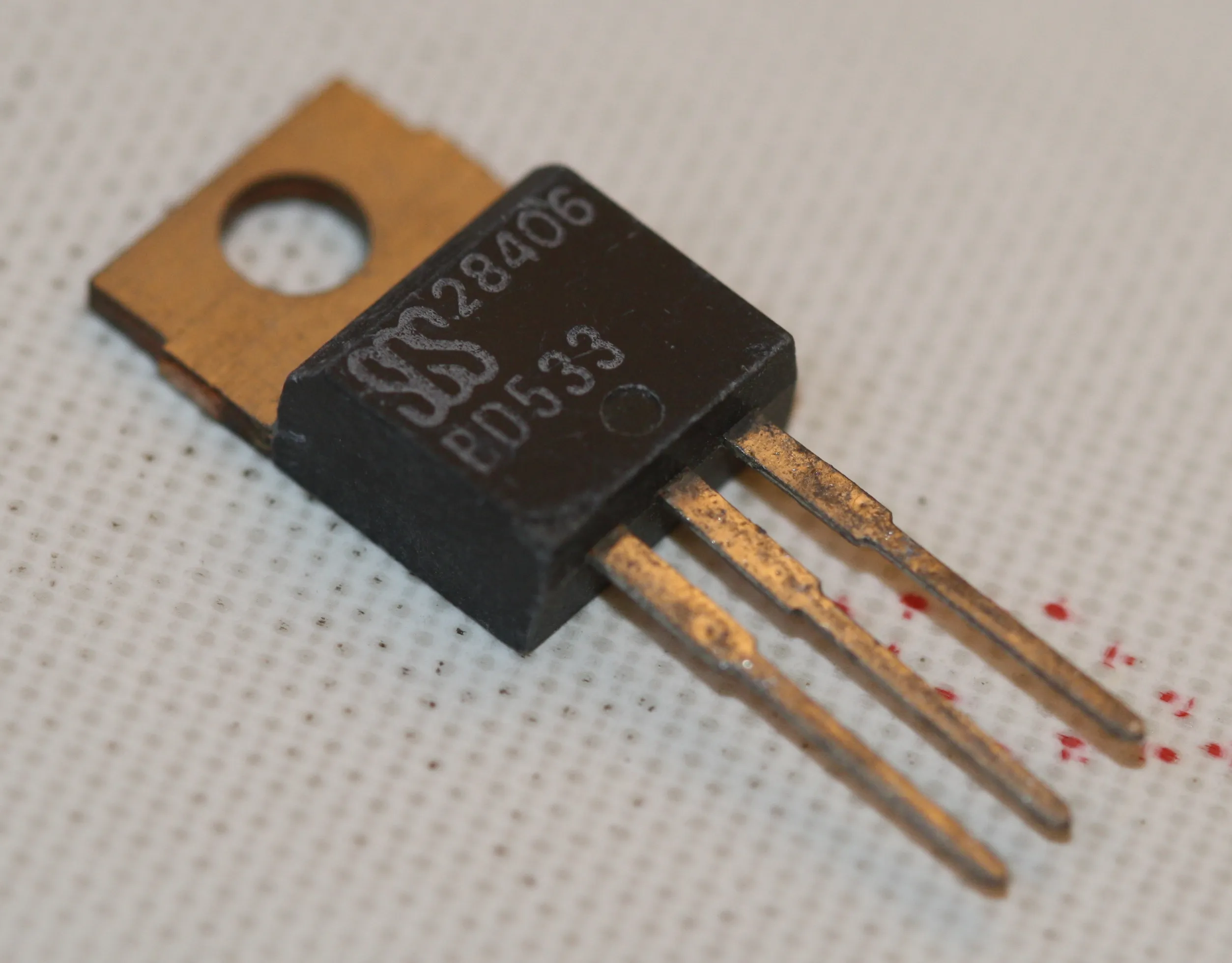 NPN 45V-4A-50W TO-220